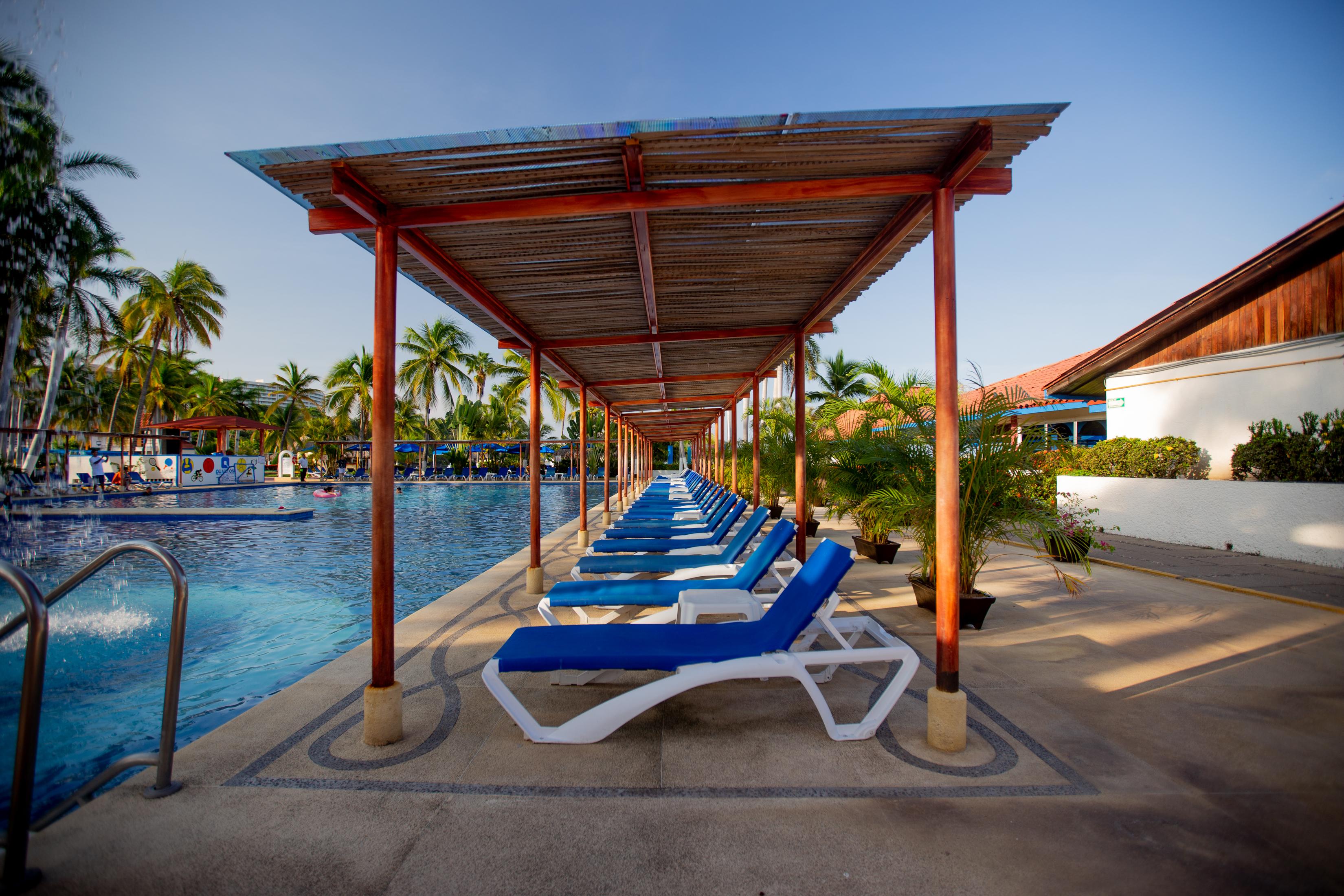 Qualton Club Ixtapa All Inclusive エクステリア 写真